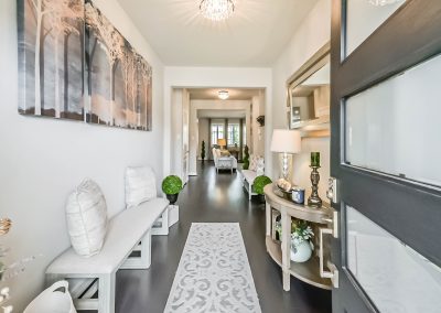 Elegant Katy, Texas home interior showcasing a spacious entryway and modern design.