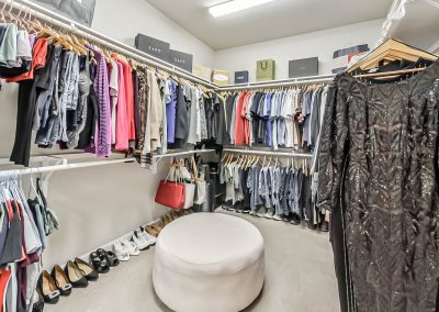 Spacious walk-in closet in Katy, Texas property for sale.